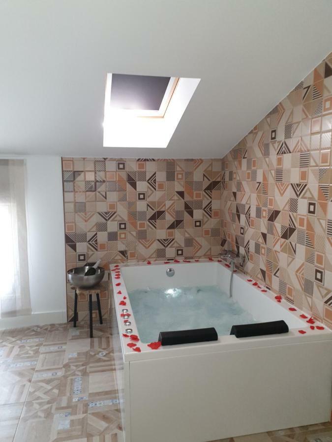 Apartamentos Hostal Cabanas Carboneras de Guadazaón Kültér fotó